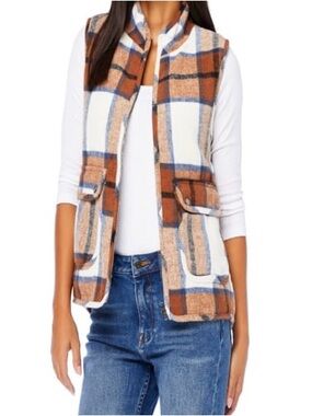 Hem & Thread Plaid Quilted Vest